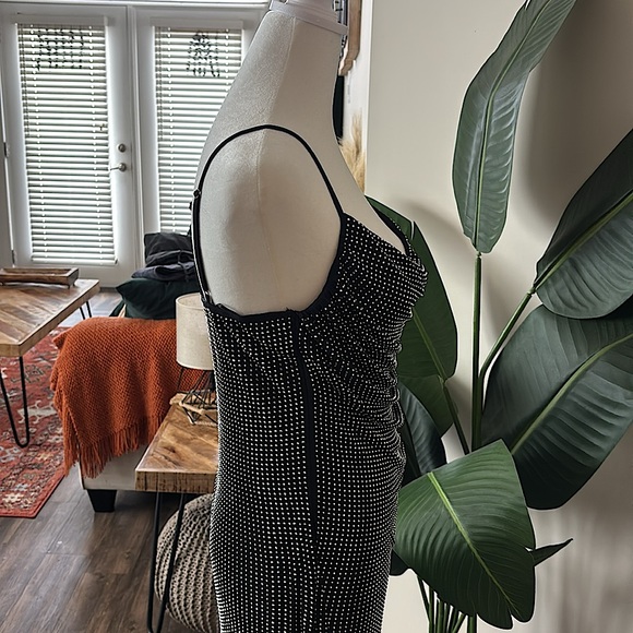 NWT❣️❣️GORGEOUS Black Sequin Embellished Dress Sz XL 👗🪩💎 - Picture 7 of 14